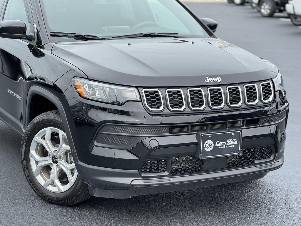 used 2025 Jeep Compass car