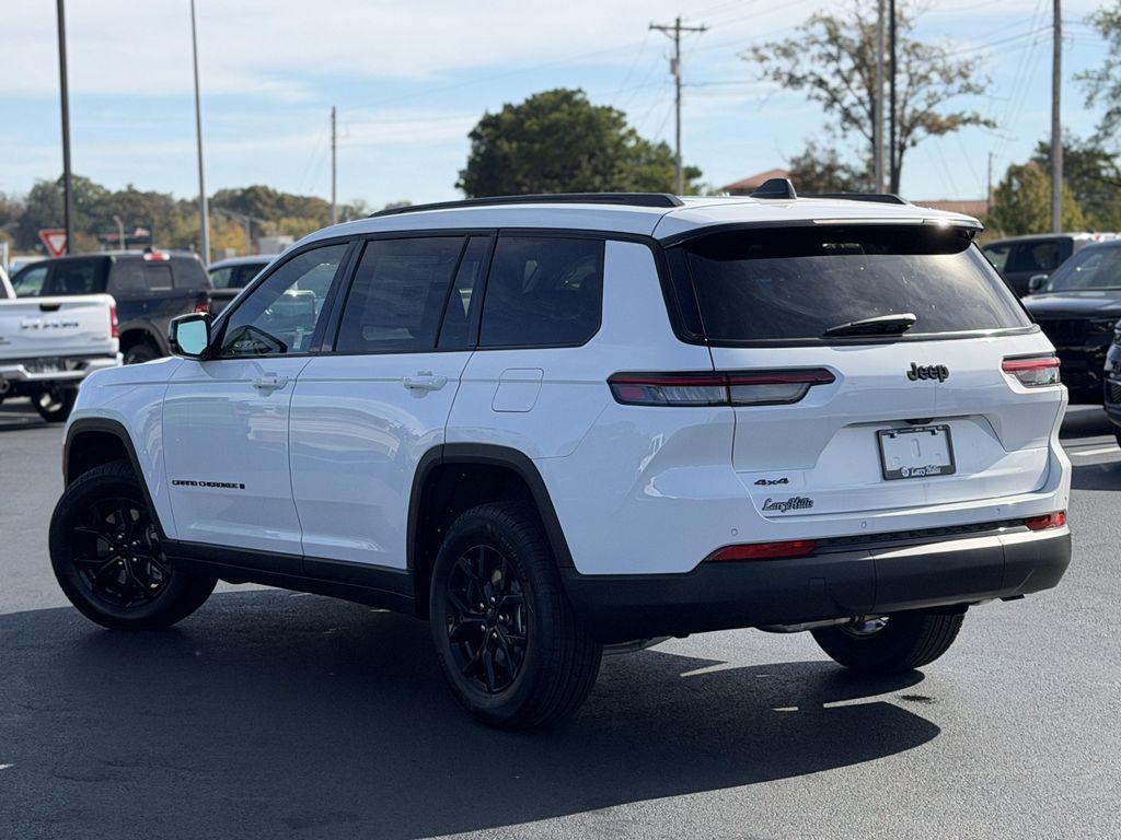 new 2025 Jeep Grand Cherokee L car, priced at $43,552