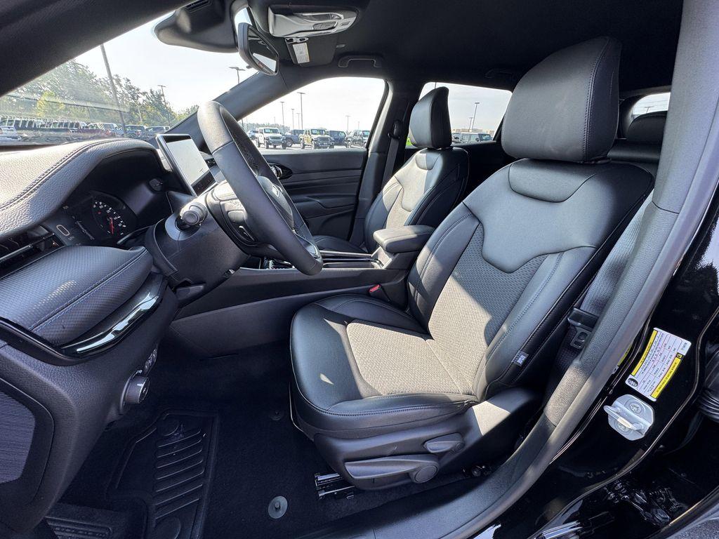 new 2026 Jeep Compass car, priced at $32,755