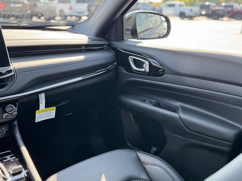 new 2026 Jeep Compass car, priced at $32,755