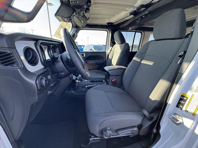 new 2025 Jeep Wrangler car, priced at $49,580