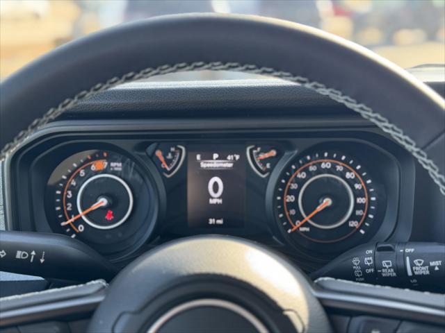 new 2025 Jeep Wrangler car, priced at $49,580
