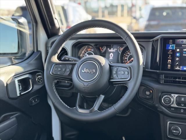 new 2025 Jeep Wrangler car, priced at $49,580