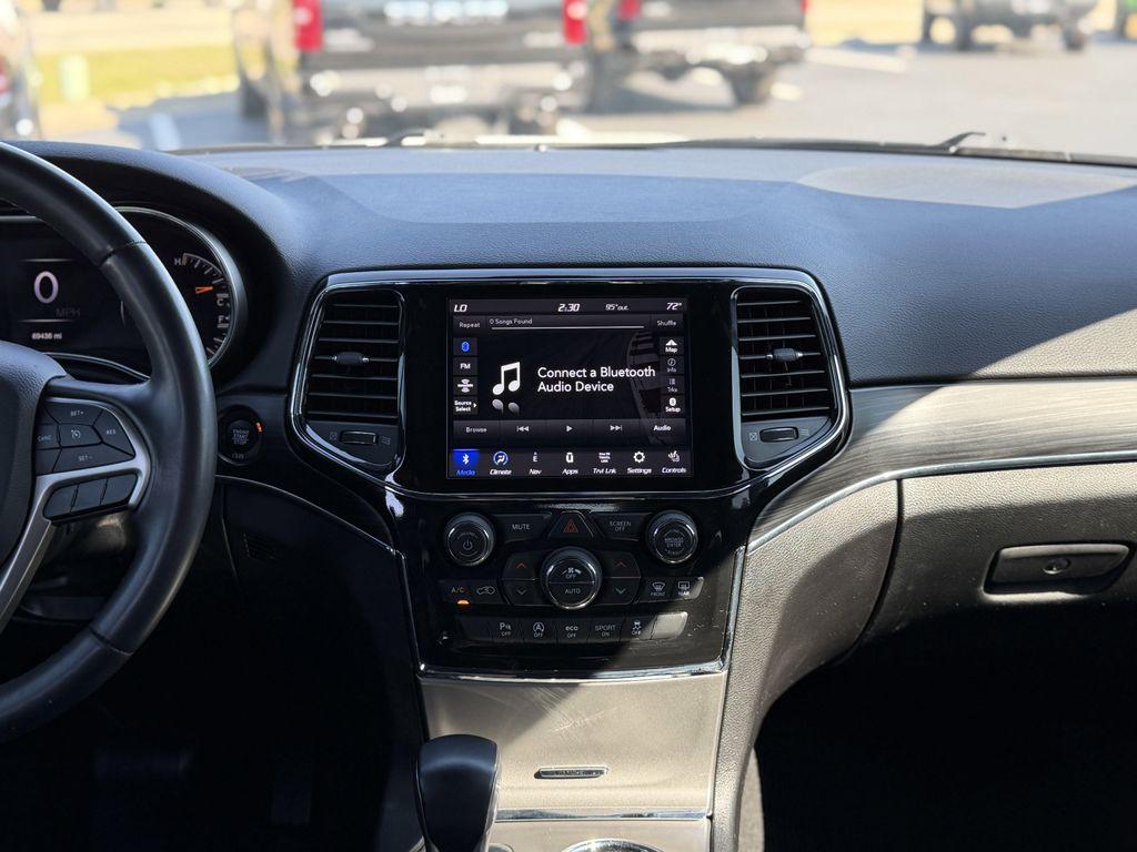 used 2022 Jeep Grand Cherokee car