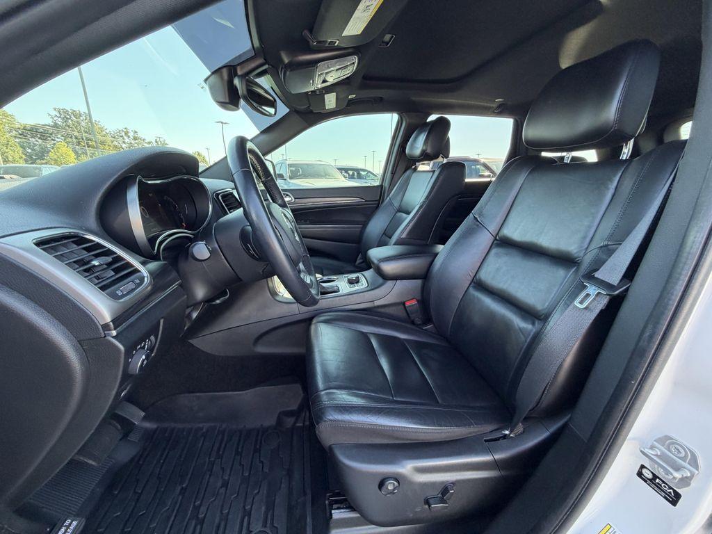 used 2022 Jeep Grand Cherokee car