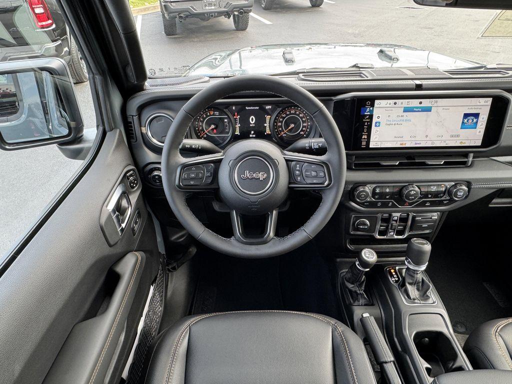 new 2025 Jeep Gladiator car, priced at $46,200