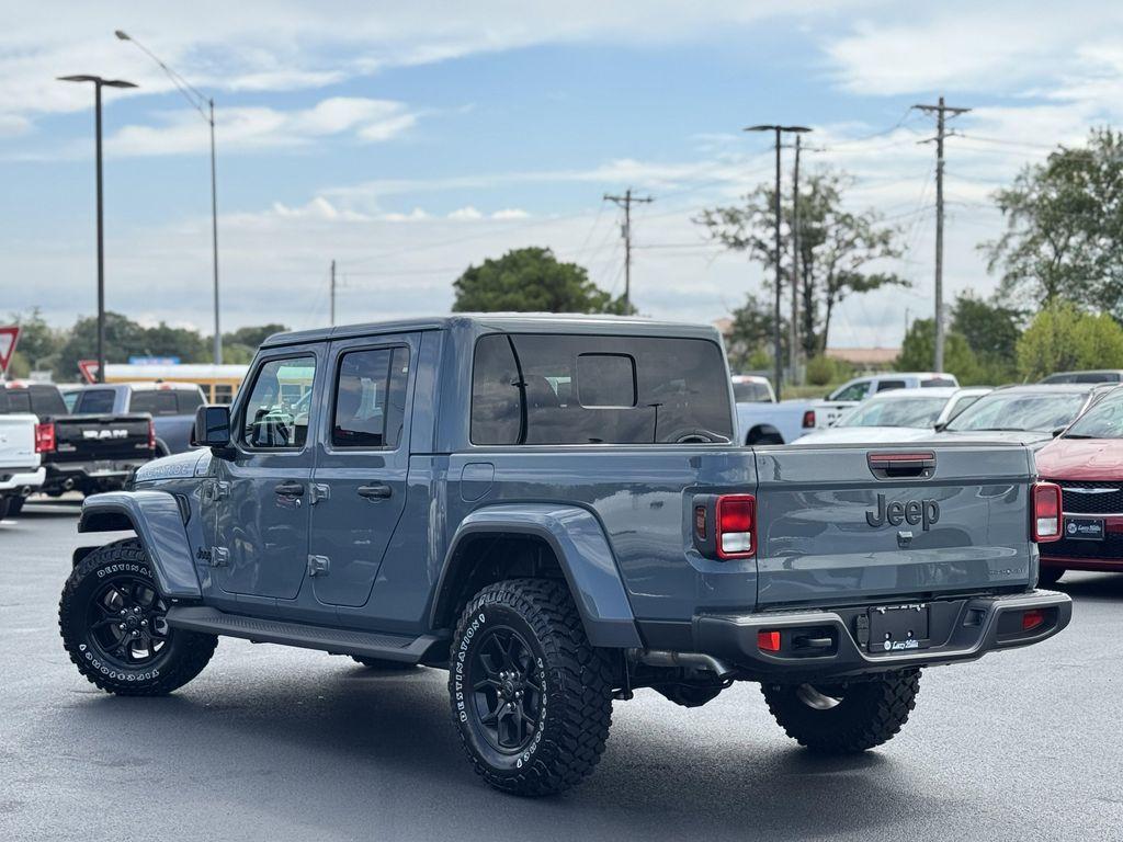 new 2025 Jeep Gladiator car, priced at $46,200