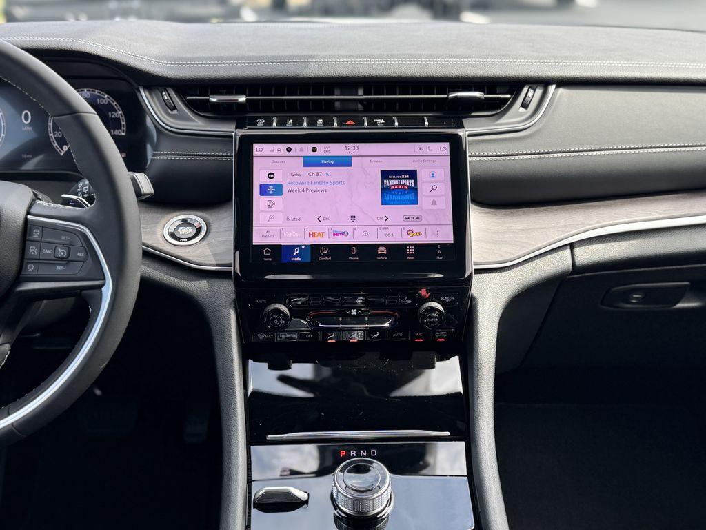 new 2025 Jeep Grand Cherokee L car, priced at $46,068