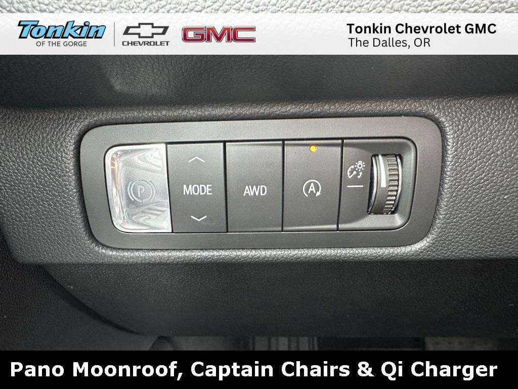 new 2026 Chevrolet Traverse car, priced at $52,100
