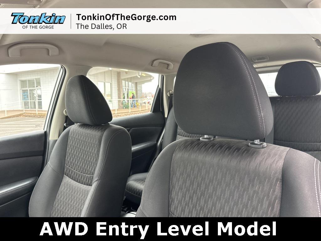 used 2018 Nissan Rogue car, priced at $14,987