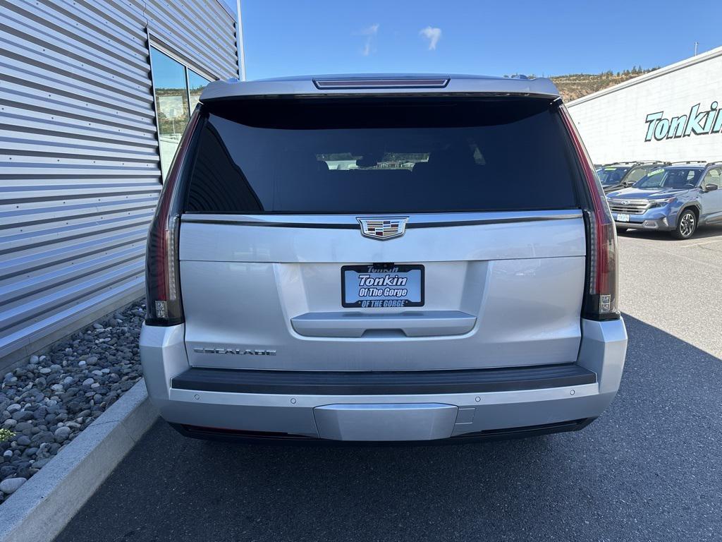 used 2020 Cadillac Escalade car, priced at $42,987