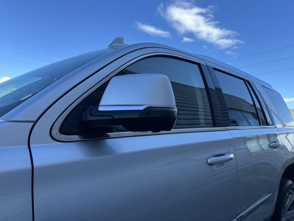 used 2020 Cadillac Escalade car, priced at $42,987