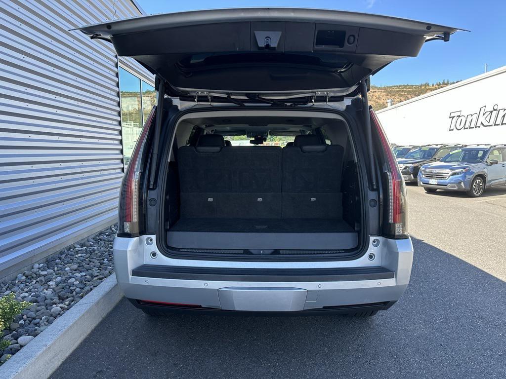 used 2020 Cadillac Escalade car, priced at $42,987