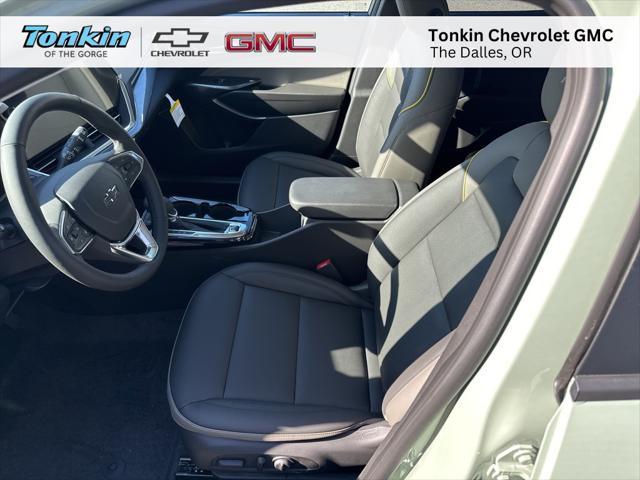 new 2025 Chevrolet Trax car, priced at $26,590