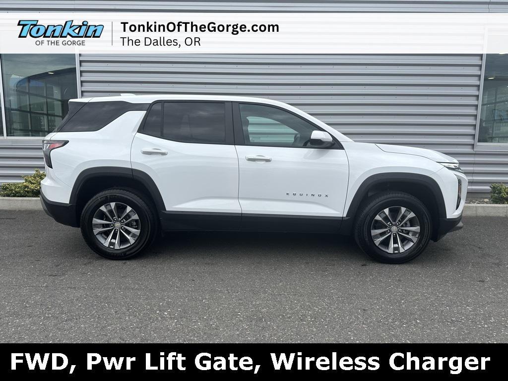 new 2026 Chevrolet Equinox car, priced at $31,157