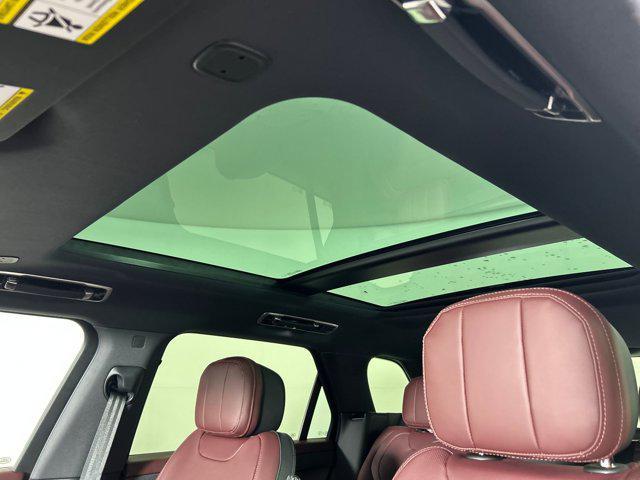 new 2025 Land Rover Range Rover Sport car, priced at $96,715