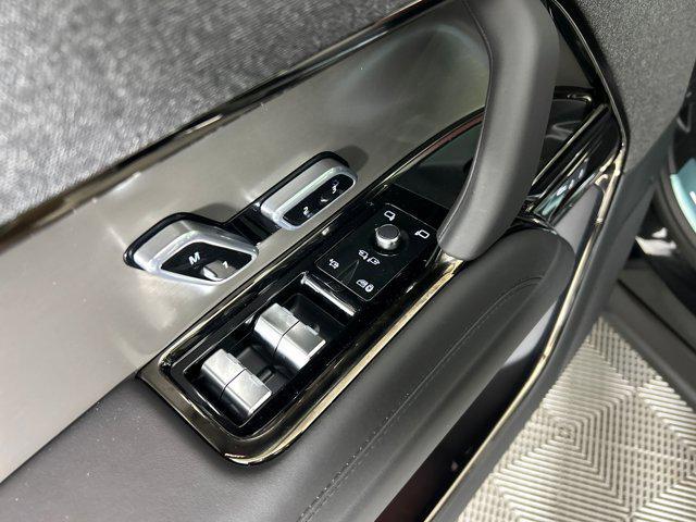 new 2025 Land Rover Range Rover Sport car, priced at $96,715