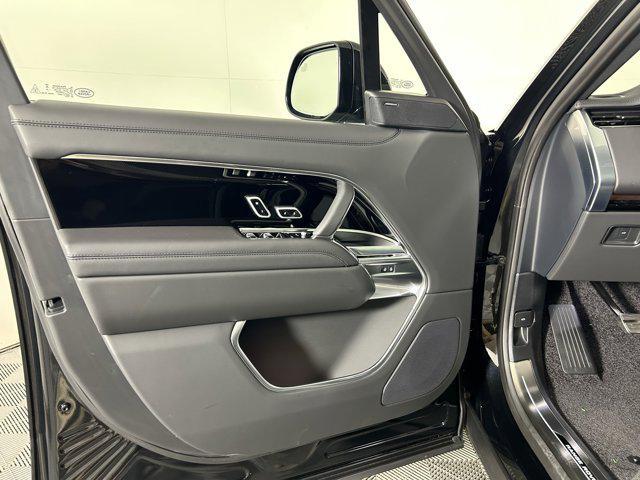 new 2025 Land Rover Range Rover car, priced at $125,005