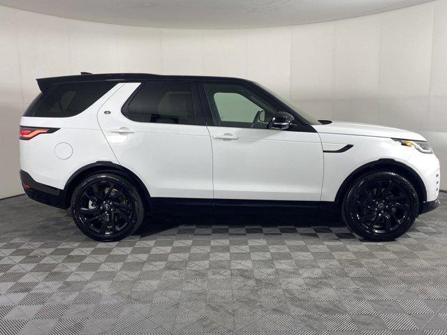 new 2025 Land Rover Discovery car, priced at $76,843