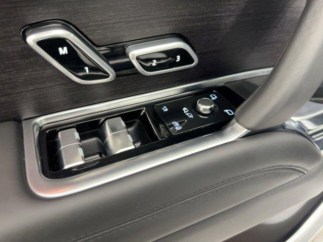 used 2025 Land Rover Range Rover car, priced at $159,998