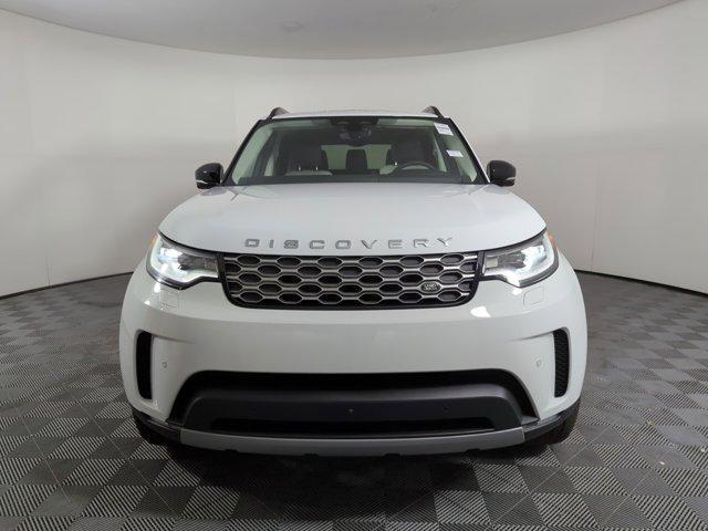 new 2025 Land Rover Discovery car, priced at $68,268