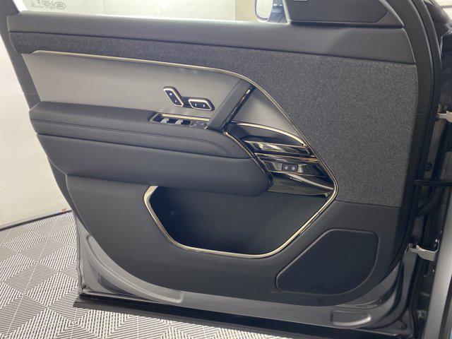 new 2025 Land Rover Range Rover Sport car, priced at $118,575