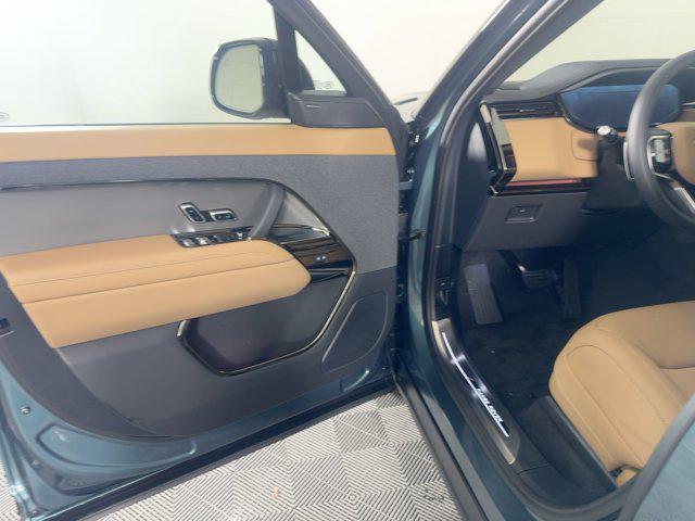 new 2025 Land Rover Range Rover Sport car, priced at $90,865
