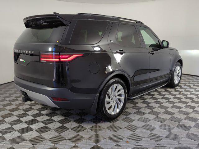 new 2025 Land Rover Discovery car, priced at $69,978