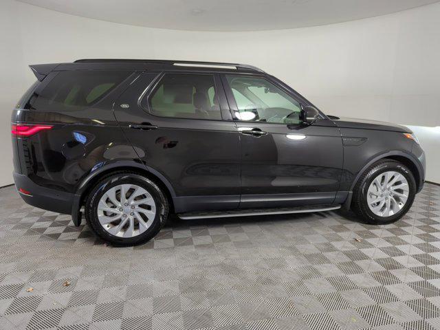 new 2025 Land Rover Discovery car, priced at $69,978