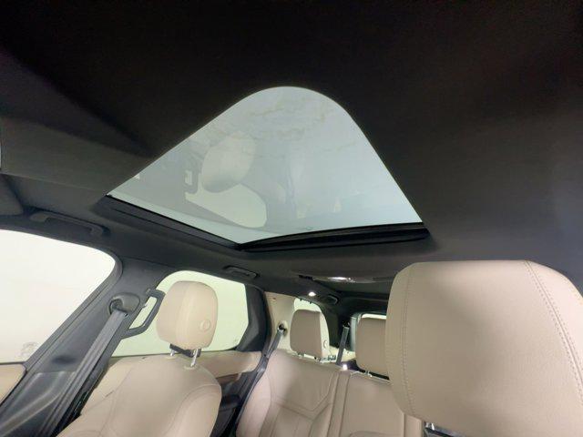 used 2018 Land Rover Discovery car, priced at $18,698