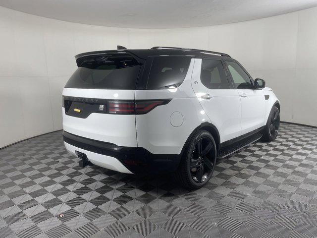 new 2025 Land Rover Discovery car, priced at $80,525