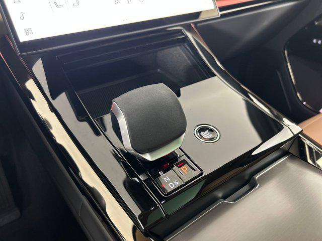 new 2025 Land Rover Range Rover Sport car, priced at $88,905