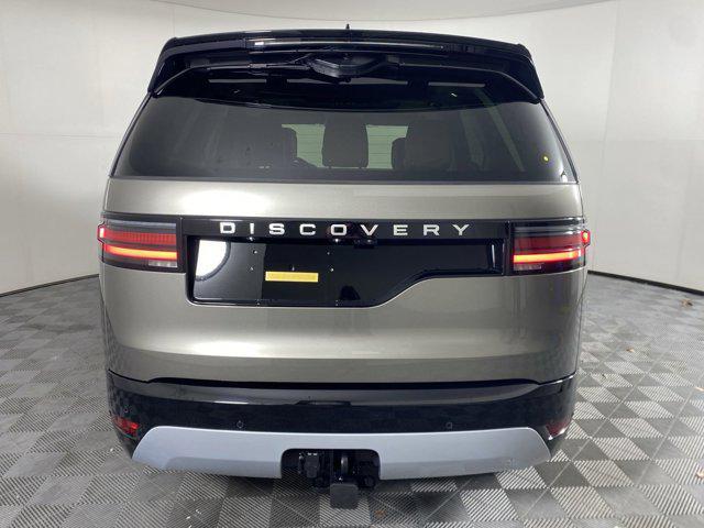 new 2025 Land Rover Discovery car, priced at $86,458