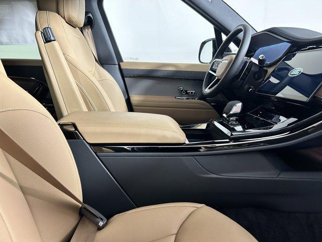 new 2025 Land Rover Range Rover Sport car, priced at $87,005