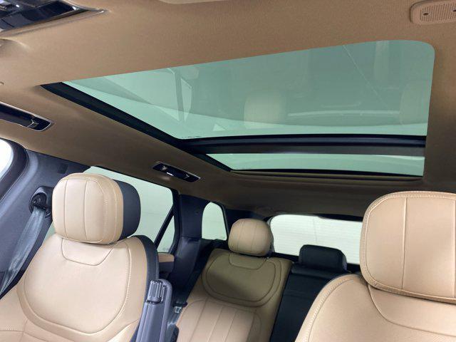 new 2025 Land Rover Range Rover Sport car, priced at $117,915