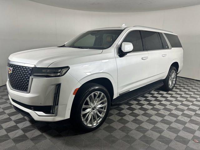 used 2023 Cadillac Escalade ESV car, priced at $63,998
