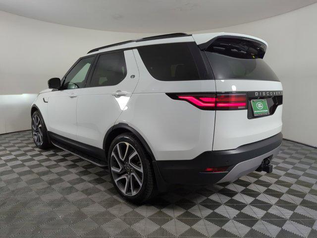 new 2025 Land Rover Discovery car, priced at $70,128