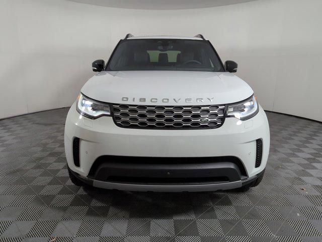 new 2025 Land Rover Discovery car, priced at $70,128