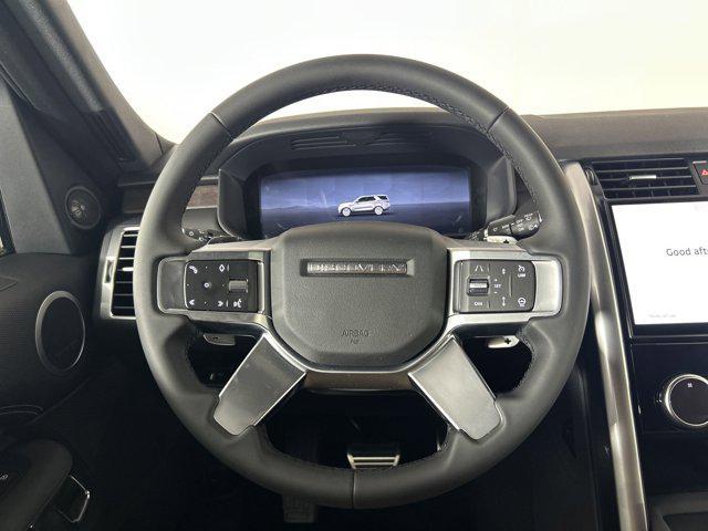 new 2025 Land Rover Discovery car, priced at $81,062