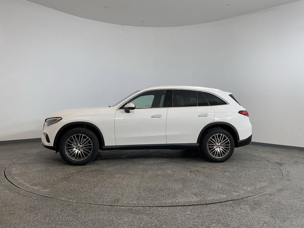 new 2025 Mercedes-Benz GLC 300 car, priced at $51,035