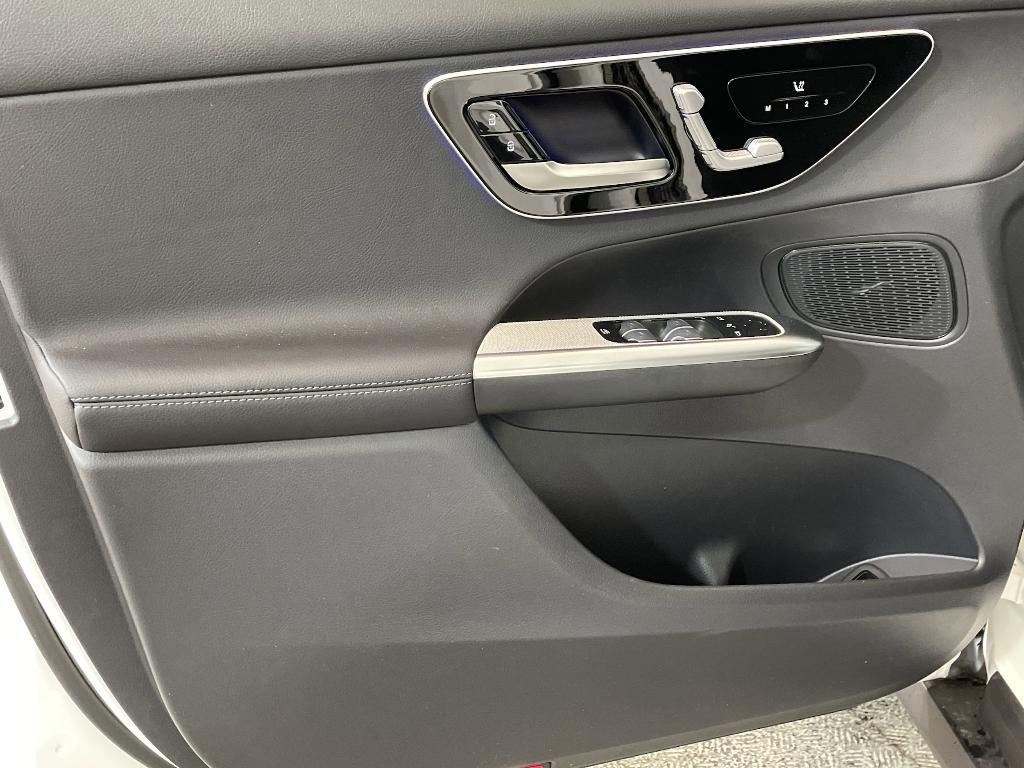 new 2025 Mercedes-Benz GLC 300 car, priced at $51,035