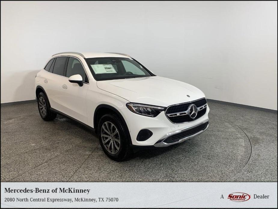 new 2024 Mercedes-Benz GLC 300 car, priced at $48,985