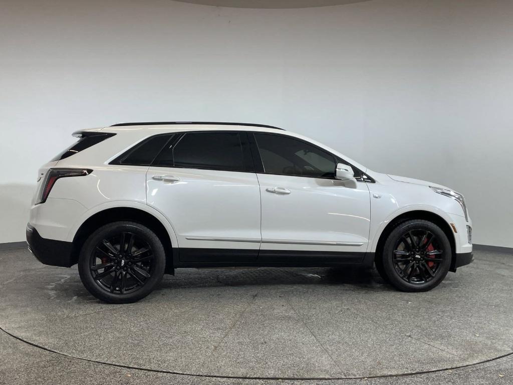 used 2023 Cadillac XT5 car, priced at $37,999