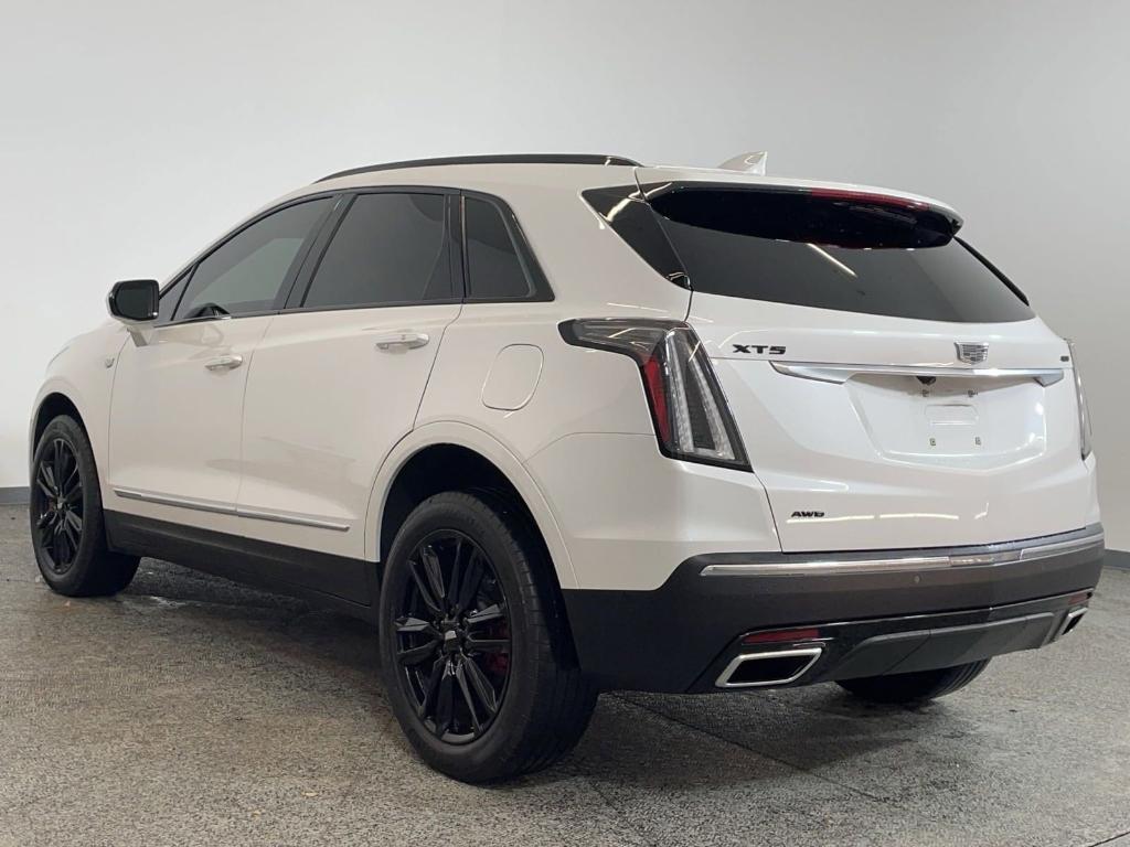 used 2023 Cadillac XT5 car, priced at $37,999