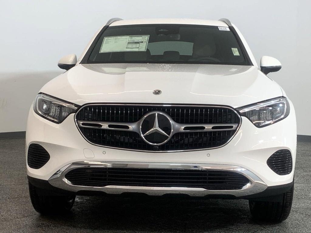 new 2025 Mercedes-Benz GLC 300 car, priced at $54,085