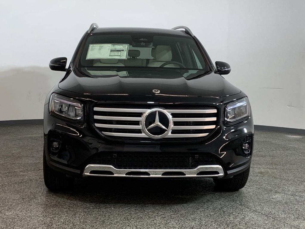 new 2025 Mercedes-Benz GLB 250 car, priced at $51,495