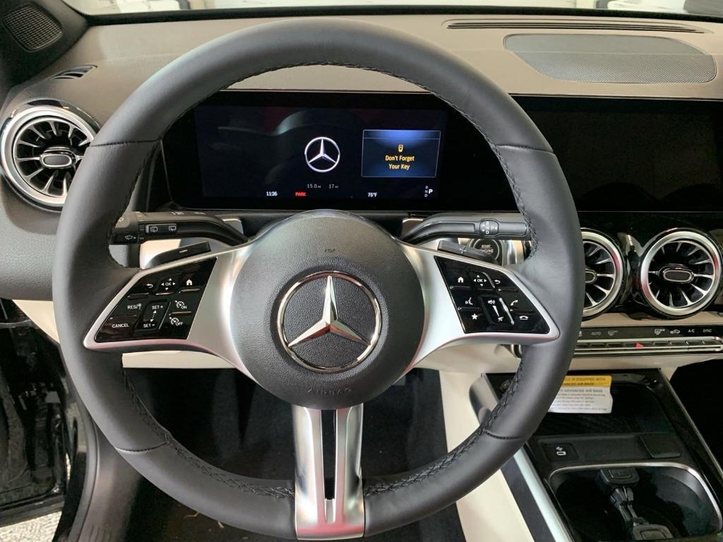 new 2025 Mercedes-Benz GLB 250 car, priced at $51,495