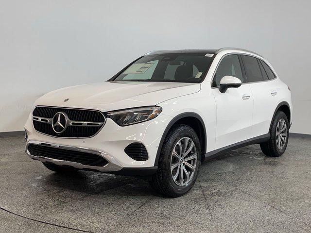 new 2025 Mercedes-Benz GLC 300 car, priced at $54,285