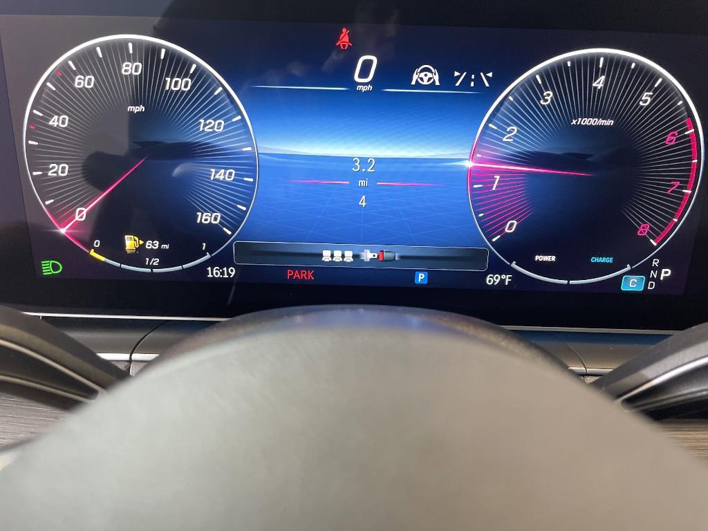 new 2025 Mercedes-Benz GLE 450 car, priced at $83,480