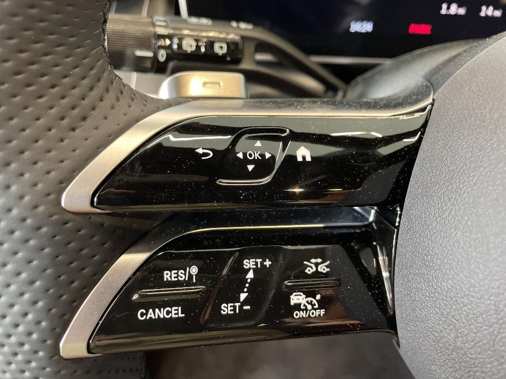 new 2025 Mercedes-Benz GLC 300 car, priced at $66,515